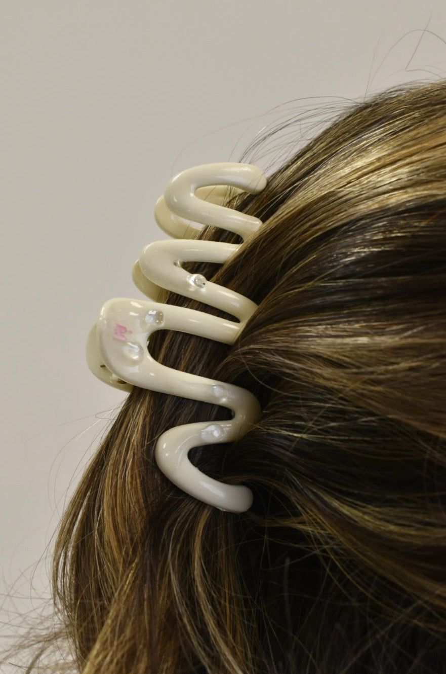 Drip Claw Clip